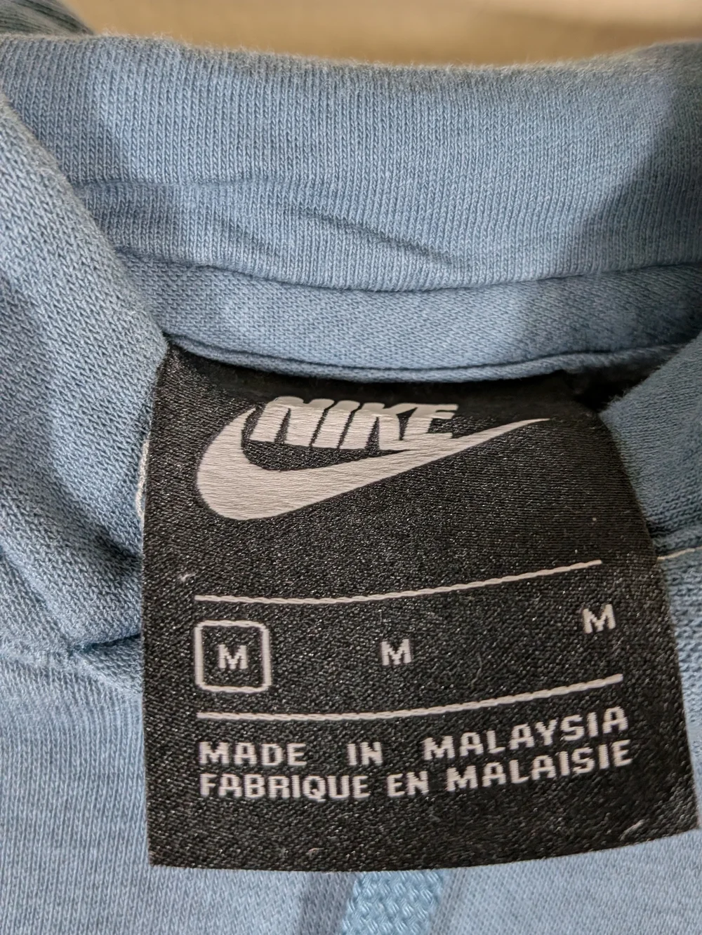 Nike men’s pullover